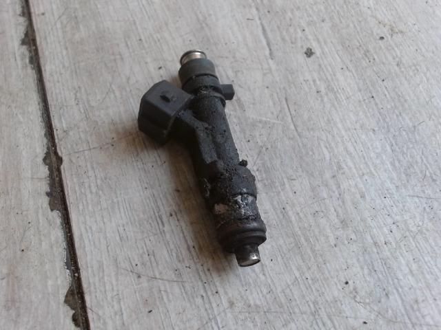 bontott DACIA LOGAN Porlasztó (1 db)