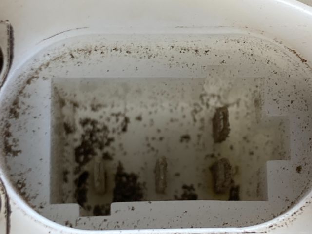 bontott DACIA LOGAN Üzemanyag Szivattyú