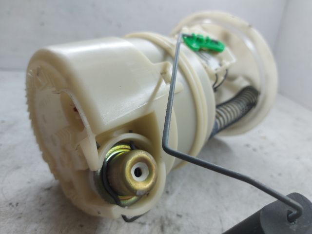 bontott DACIA LOGAN Üzemanyag Szivattyú