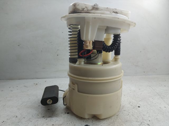 bontott DACIA LOGAN Üzemanyag Szivattyú