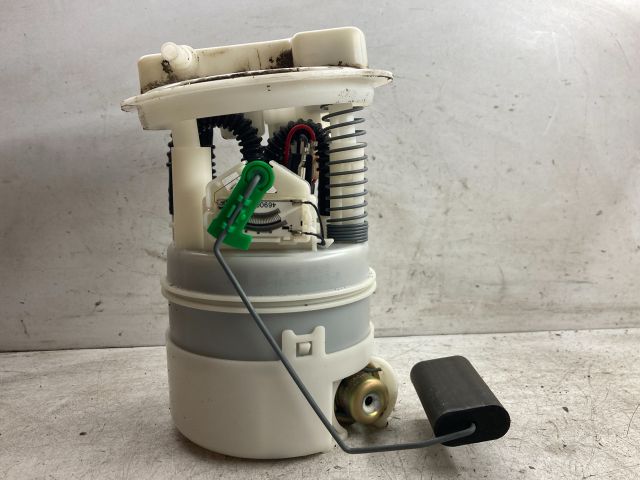 bontott DACIA LOGAN Üzemanyag Szivattyú