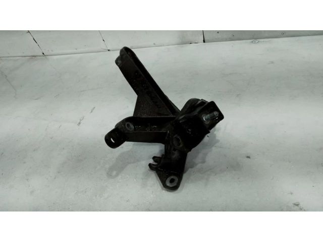 bontott DACIA LOGAN Váltó Tartó Bak (Pozíciófüggetlen)