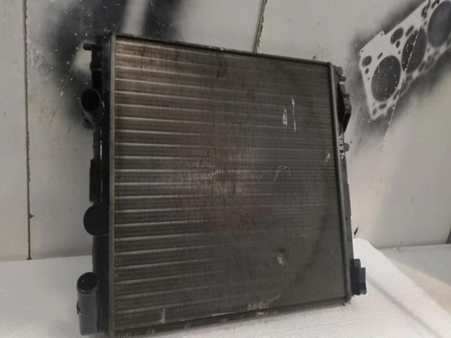 bontott DACIA LOGAN Vízhűtő Radiátor (Nem klímás)