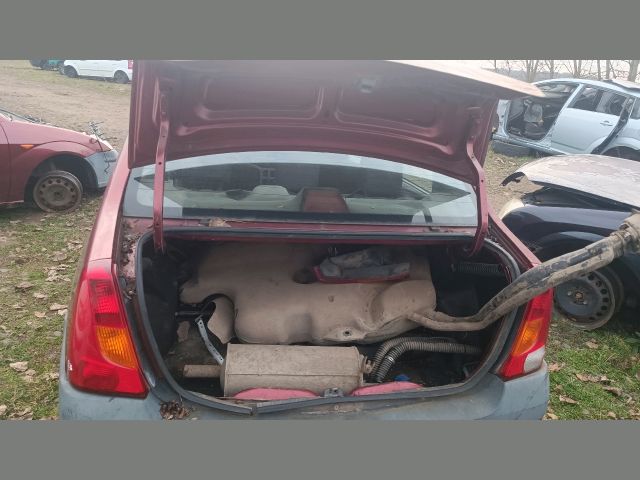 bontott DACIA LOGAN Bal hátsó Rugó