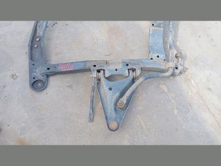 bontott DACIA LOGAN Első Bölcső