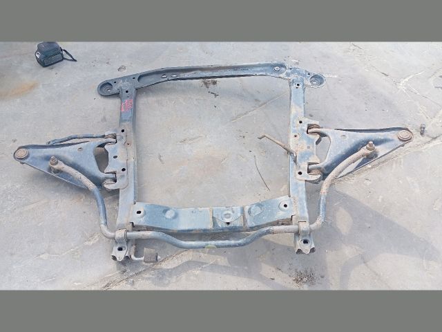 bontott DACIA LOGAN Első Bölcső