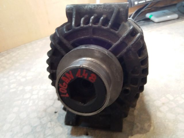 bontott DACIA LOGAN Generátor