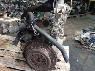 bontott DACIA LOGAN Motor (Fűzött blokk hengerfejjel)