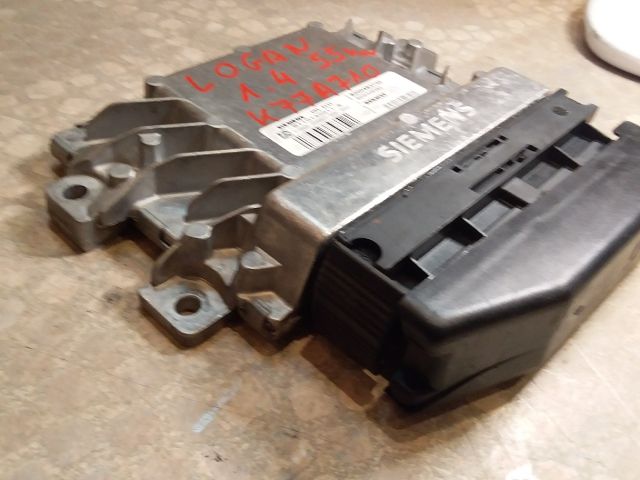 bontott DACIA LOGAN Motorvezérlő