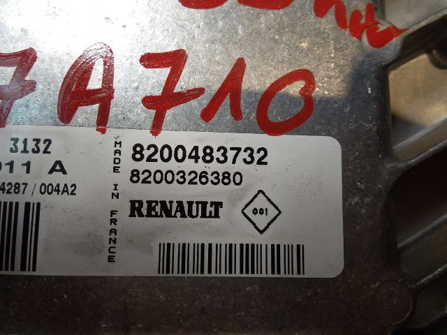 bontott DACIA LOGAN Motorvezérlő