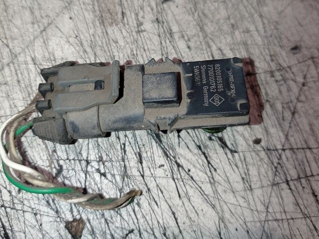 bontott DACIA LOGAN Szívócső Nyomásérzékelő