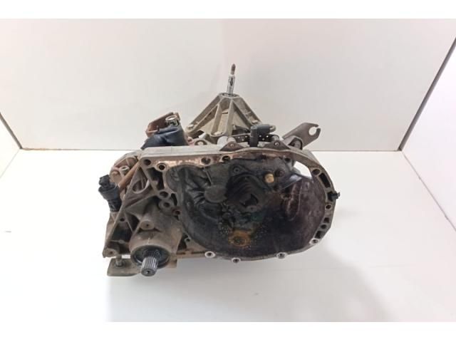 bontott DACIA LOGAN Váltó (Mechanikus)