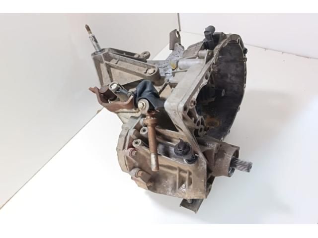 bontott DACIA LOGAN Váltó (Mechanikus)