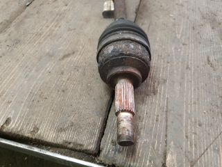 bontott DACIA LOGAN Bal Féltengely