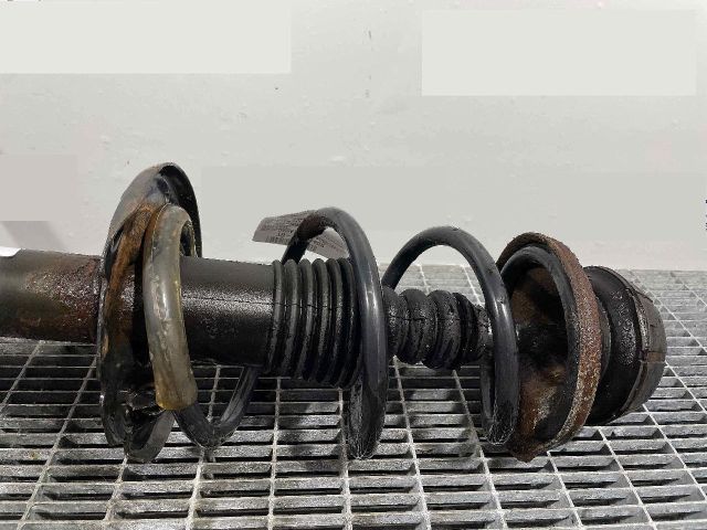 bontott DACIA LOGAN Első Rugó