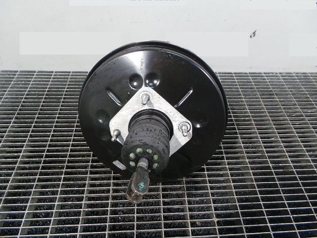 bontott DACIA LOGAN Fékrásegítő