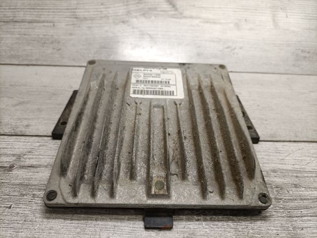 bontott DACIA LOGAN Motorvezérlő