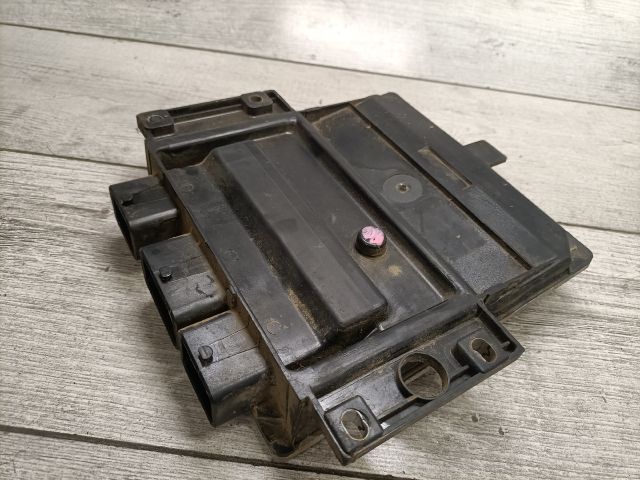 bontott DACIA LOGAN Motorvezérlő