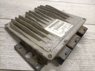 bontott DACIA LOGAN Motorvezérlő