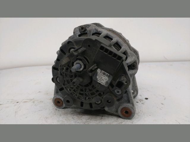 bontott DACIA LOGAN Generátor