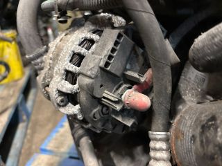 bontott DACIA LOGAN Generátor