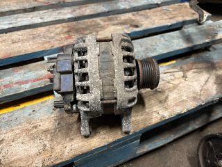 bontott DACIA LOGAN Generátor