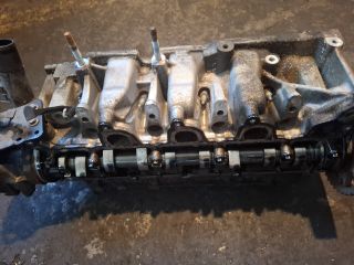 bontott DACIA LOGAN Hengerfej