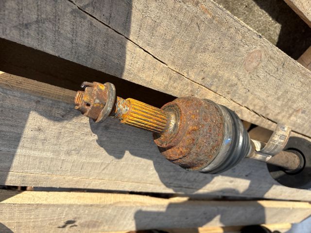 bontott DACIA LOGAN Jobb Féltengely