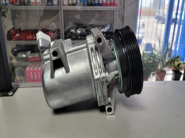bontott DACIA LOGAN Klímakompresszor