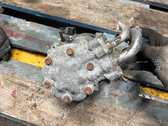 bontott DACIA LOGAN Klímakompresszor