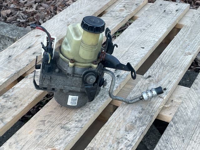 bontott DACIA LOGAN Kormányszervó Motor (Hidraulikus)