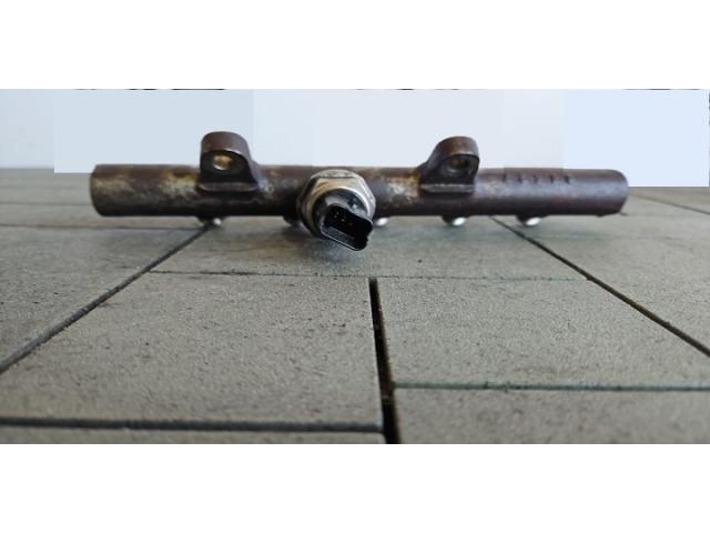 bontott DACIA LOGAN Közösnyomócső