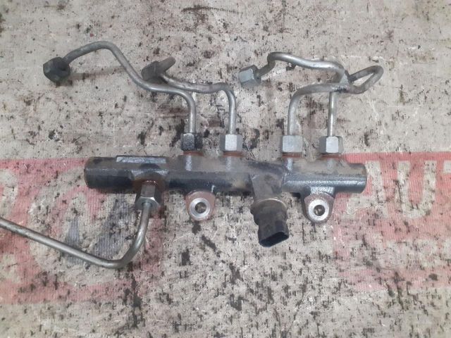 bontott DACIA LOGAN Közösnyomócső