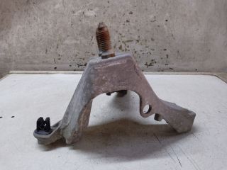 bontott DACIA LOGAN Motor Tartó Bak Bal