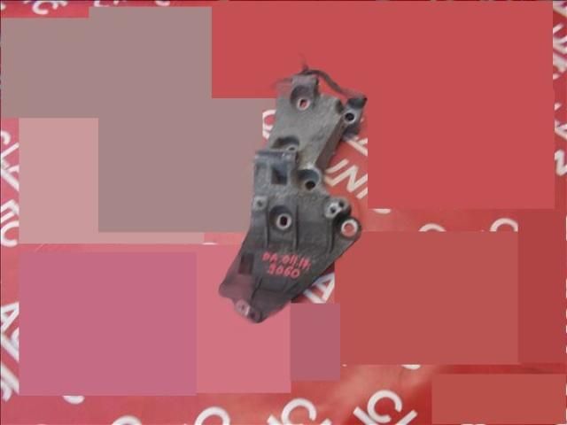 bontott DACIA LOGAN Generátor Tartó Bak