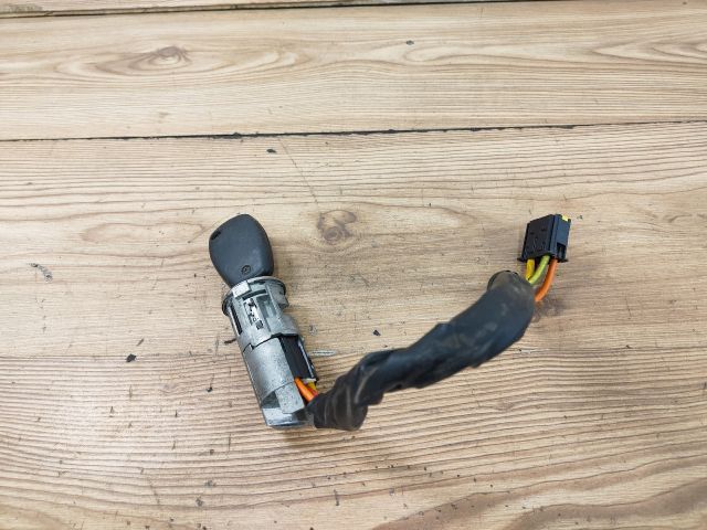 bontott DACIA LOGAN Gyújtáskapcsoló