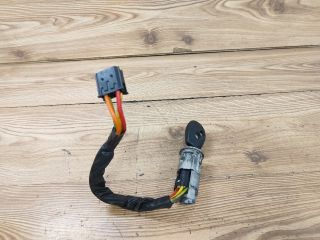 bontott DACIA LOGAN Gyújtáskapcsoló