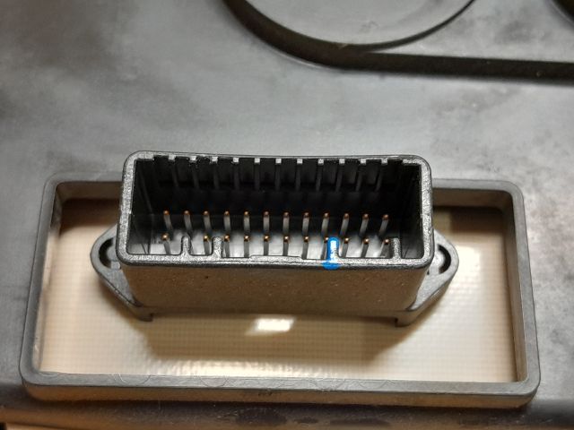 bontott DACIA LOGAN Kilométeróra