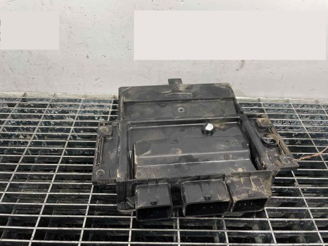 bontott DACIA LOGAN Motorvezérlő