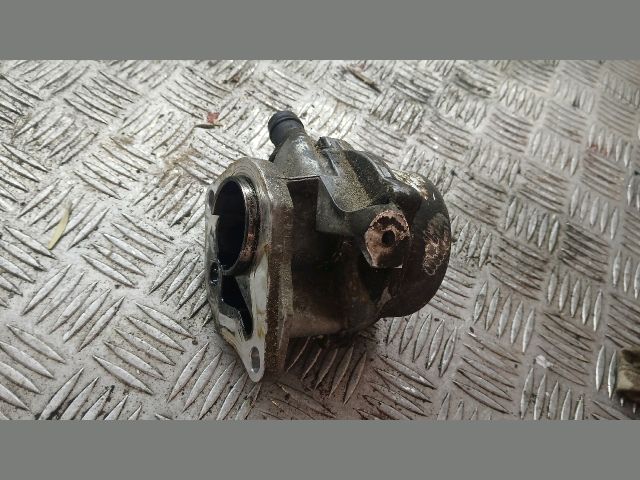 bontott DACIA LOGAN Vákumpumpa