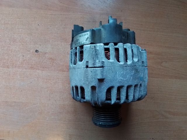 bontott DACIA LOGAN Generátor