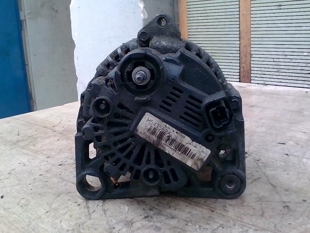 bontott DACIA LOGAN Generátor