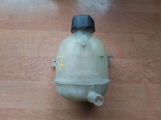 bontott DACIA LOGAN Kiegyenlítő Tartály