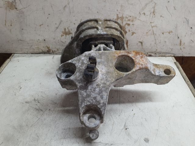 bontott DACIA LOGAN Motor Tartó Bak (Fém)