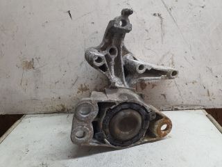 bontott DACIA LOGAN Motor Tartó Bak (Fém)