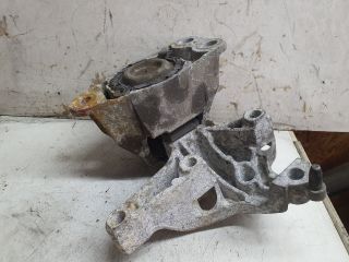 bontott DACIA LOGAN Motor Tartó Bak (Fém)