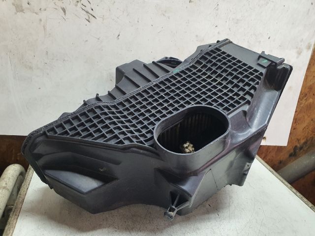 bontott DACIA LOGAN Légszűrő Ház