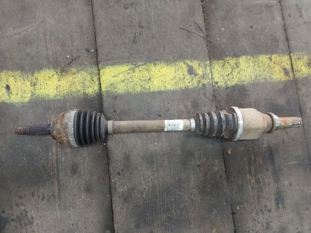 bontott DACIA LOGAN Bal Féltengely