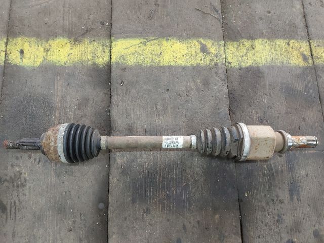 bontott DACIA LOGAN Bal Féltengely