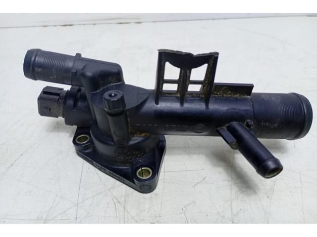 bontott DACIA LOGAN Hengerfej Vízkivezető